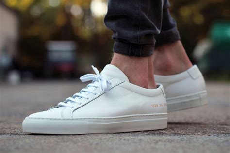 most comfortable men's white sneakers.